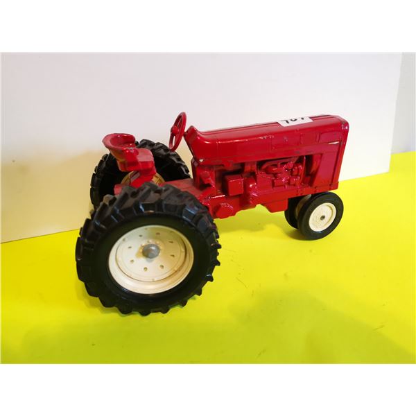 International Toy Tactor, 8”