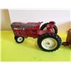 Image 3 : International Toy Tractor & New Holland Baler