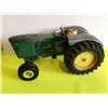 Image 4 : John Deere Toy Tractor