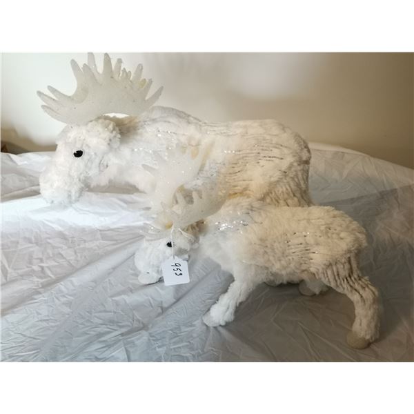 (2) Moose Figurines – 15” & 11”