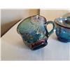 Image 4 : (12) Vintage Blue Indiana Carnival Glass Punchbowl Cups