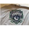 Image 2 : Vancouver Canucks Wall Clock & T-Shirt (XL New w/Tags)