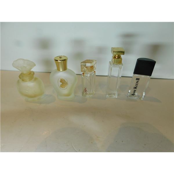 5- VINTAGE SMALL PERFUME BOTTLES