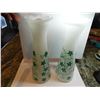Image 1 : 2-FLORAL PATTERN FLUTED BUD VASES