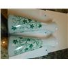 Image 2 : 2-FLORAL PATTERN FLUTED BUD VASES