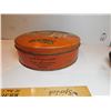Image 4 : VINTAGE RILEY’S TOFFEE TIN GREAT GRAPHICS