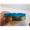 Image 5 : VINTAGE NIAGRA FALLS RILEY’S TOFFEE TIN