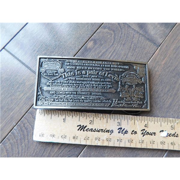 VINTAGE LEVI STRAUSS BELT BUCKLE, 1975