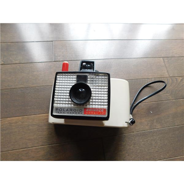 POLAROID SWINGER MODEL 20 CAMERA