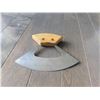Image 2 : ALASKA CUTLERY ULU KNIFE, NO BOARD, VERY SHARP