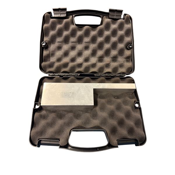 ASTM E317-M Steel NDT Ultrasonic Resolution Calibration Test Block w/ Hard Case - RV ~$1,200.00 [x=#
