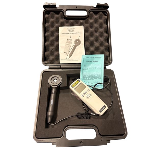 General Tools UV513AB Digital UV AB Light Meter Kit - MSRP ~$280.00 – $340.00