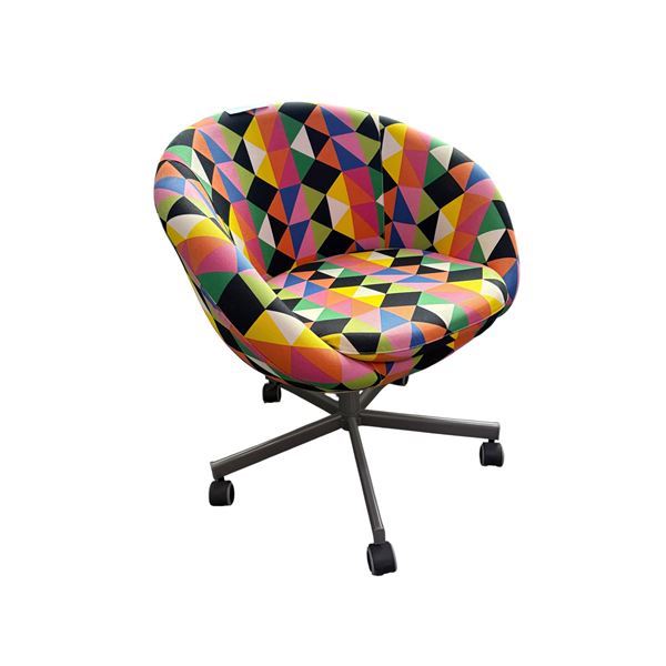 IKEA SKRUVSTA Swivel Chair in Majviken Multicolor Geometric Pattern