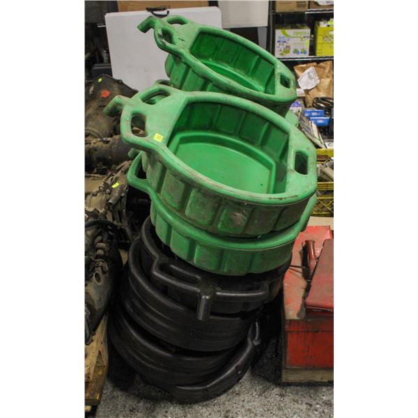 APPROX 12 FLUID DRAIN PANS