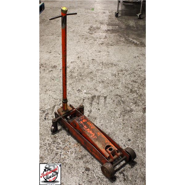 RED 1500KG FLOOR JACK