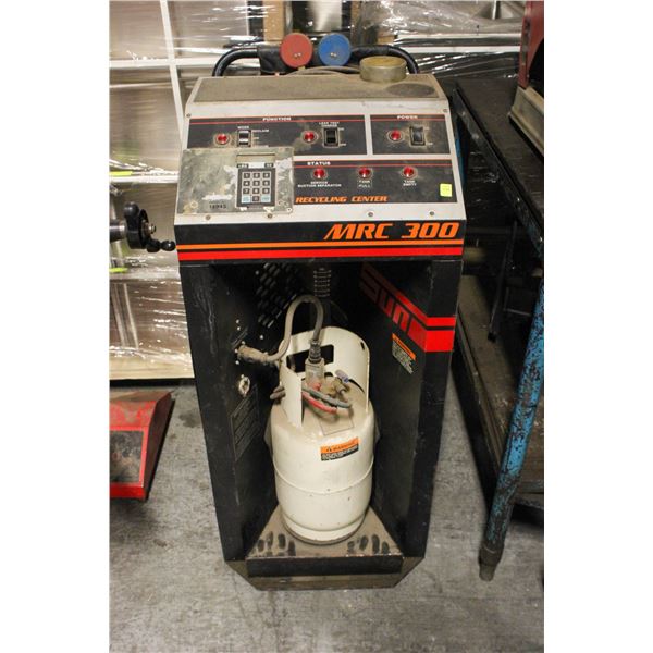 ROBINAIR MRC300 AIR CONDITIONING SERVICE CENTER