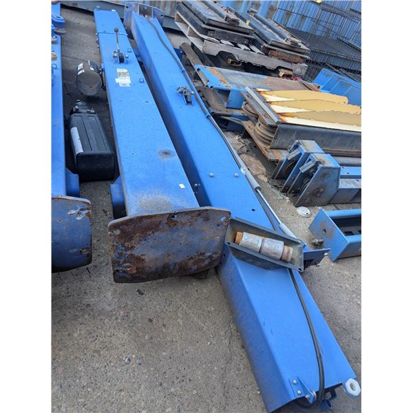 BLUE HOFMANN 2 POST CAR LIFT - MISSING PUMP MOTOR