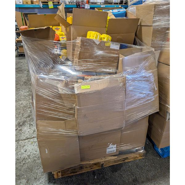 PALLET OF ASSORTED OIL & AIR FILTERS