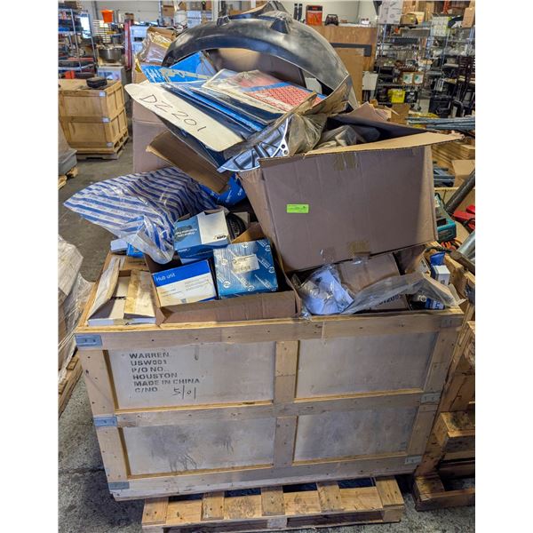 PALLET OF ASSORTED CAR PARTS