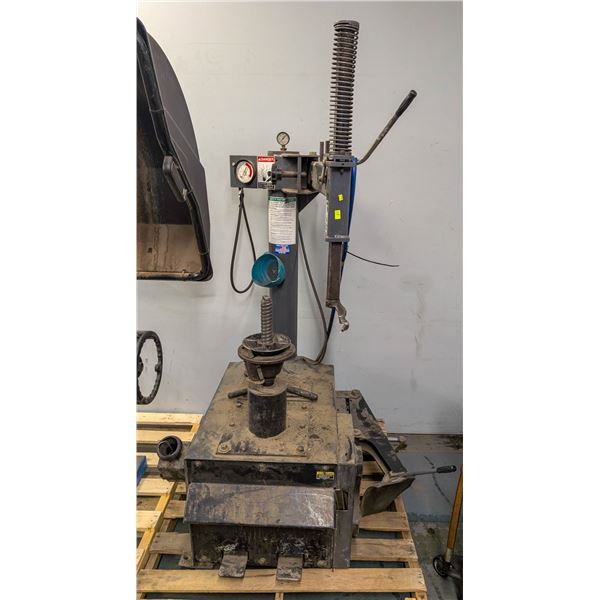 JOHN BEAM TIRE CHANGER MACHINE