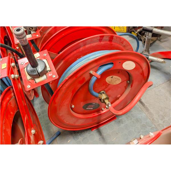 WALL MOUNT HOSE REEL W/ AIR HOSE
