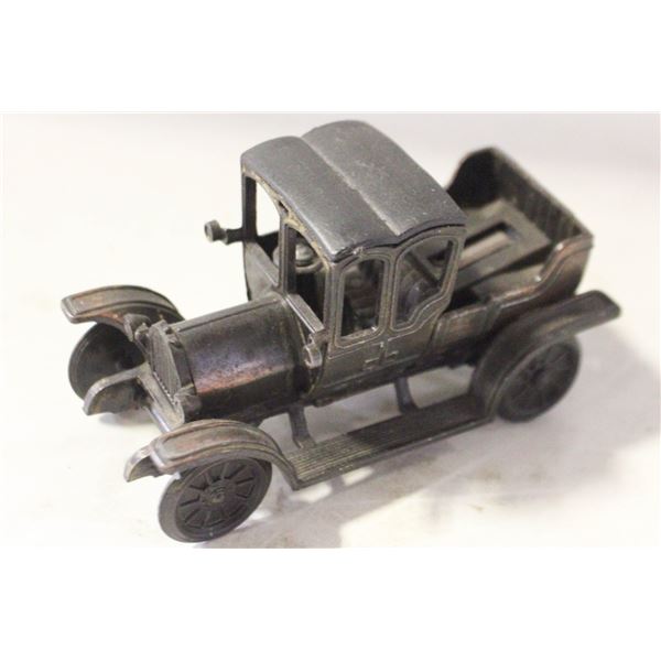 1907 FIAT DIE CAST METAL PENCIL SHARPENER VTG
