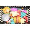Image 1 : VINTAGE FLINTSTONES COLLECTABLE TOYS