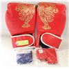 Image 1 : PAIR OF NEW MMA GLOVES WITH WRIST BANDS