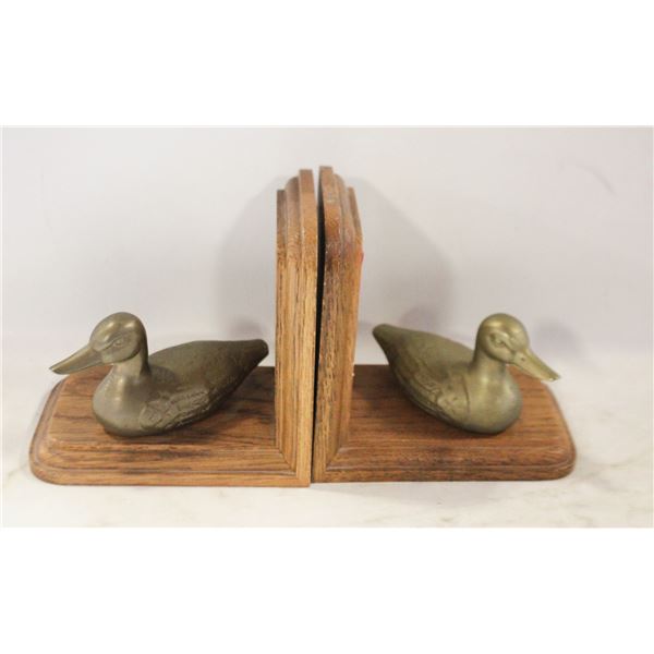 VINTAGE BRASS DUCK BOOKENDS