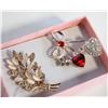Image 1 : NEW 2PCS BROOCH SET