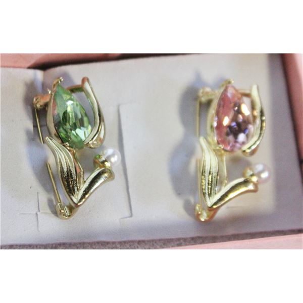 NEW 2PCS BROOCH SET
