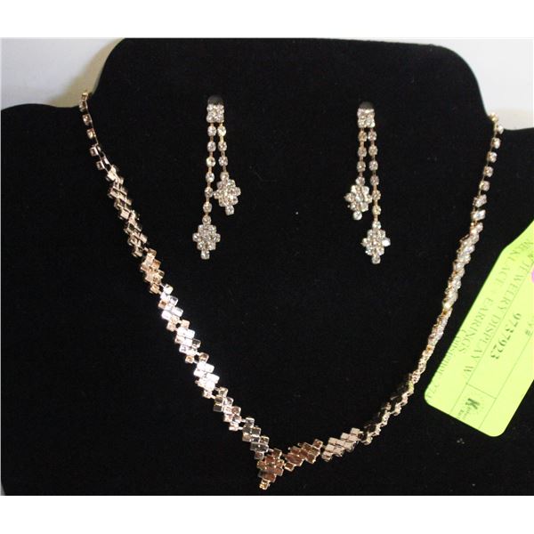 NEW JEWELRY DISPLAY W/ NECKLACE + EARRINGS