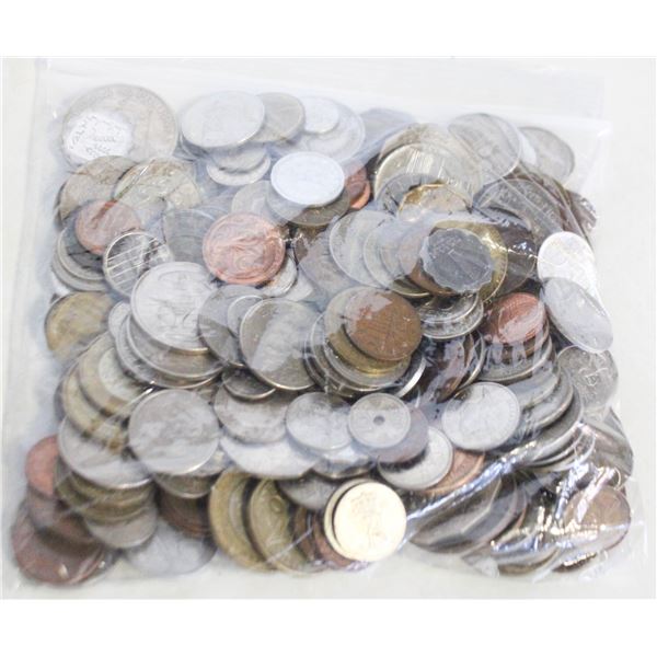 2.5 LBS WEIGHT OF VARIOUS WORLD COINS LOT IN BAG