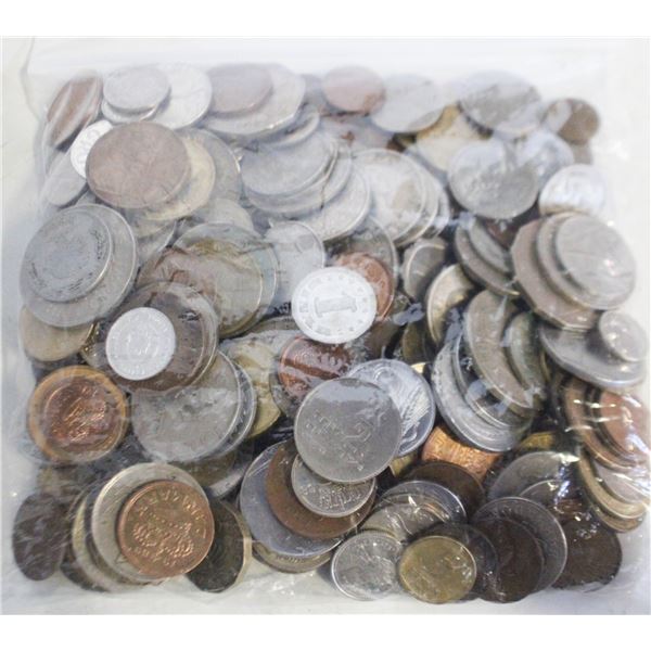 2.5 LBS WEIGHT OF VARIOUS WORLD COINS LOT IN BAG