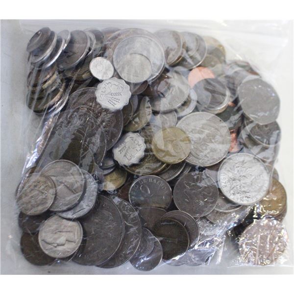 2.5 LBS WEIGHT OF VARIOUS WORLD COINS LOT IN BAG