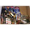Image 1 : FLAT OF NEW ROLLING PAPER PKS + GLASS PIPES