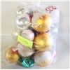 Image 1 : BAG OF VINTAGE GLASS CHRISTMAS ORNAMENTS