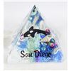 Image 1 : SANDIEGO ORCA WHALE PYRAMID