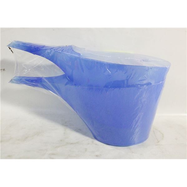 2 PCS PLASTIC POURING JUG BLUE NEW
