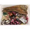 Image 1 : BOX OF MISC JEWELRY