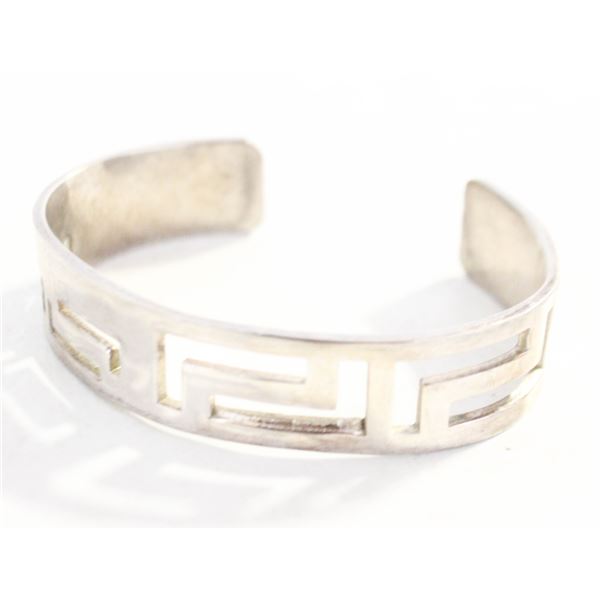 ESTATE 925 GUCCI CUFF BRACELET 27.6 GRAMS TOTAL