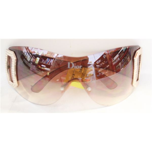 LADIES DIOR AMBER TONED SUNGLASSES
