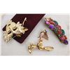 Image 1 : 5 BROACHES INC MICKEY MOUSE AND MASQUARADE THEME
