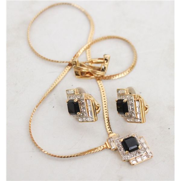 VINTAGE D'ORLAN 22K TRIPLE GOLD PLATED 16" NECKLA