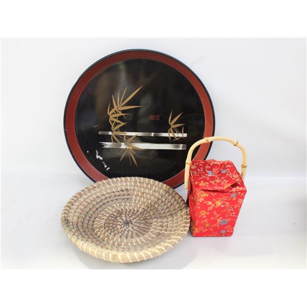 ESTATE ORIENTAL HANDLED SATIN BOX, TRAY +