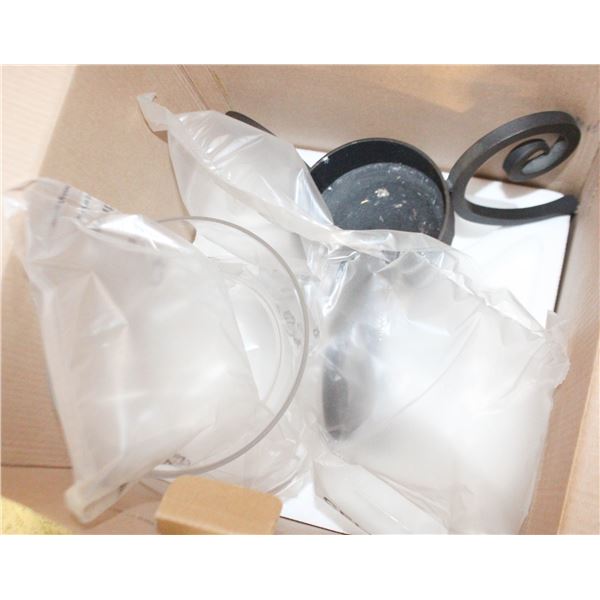 LARGE PARTYLITE CANDLE GLOBE WITH STAND