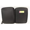 Image 1 : 2 SMALL CARRYING CASES