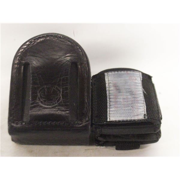 LEATHER HANDCUFF POUCH AMMUNITION HOLDER