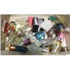 Image 1 : LARGE VOLUME OF PARTIAL PERFUMES AND SCENTS ETC