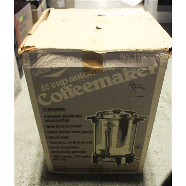 SERVING TRAYS / COFFEE MAKER